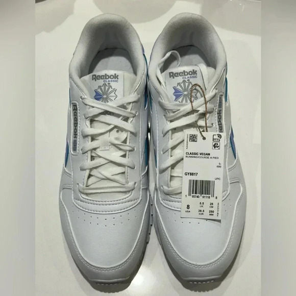 NWT Women’s Classic Reebok GY8817 (size 8) - Picture 5 of 7